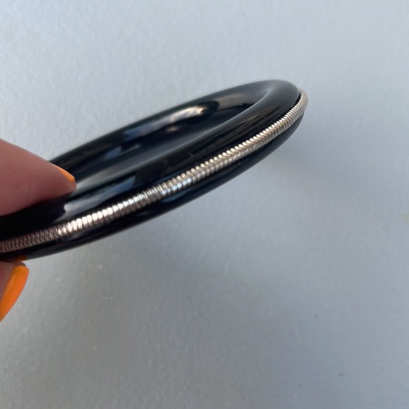 VINTAGE BANGLE - Picture 2 of 3